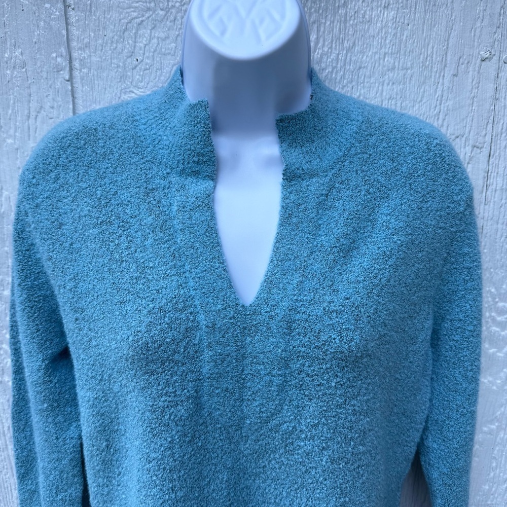 Sigrid Olsen Sport Women’s Blue Knit Pullover V-Neck Long Sleeve Sweater M - Picture 3 of 7